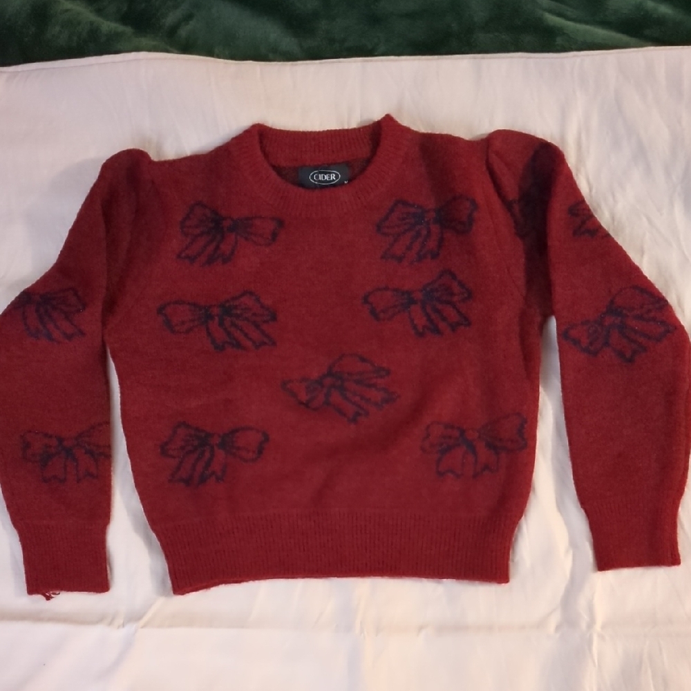 Cropped Red Sweater with Bow Design
